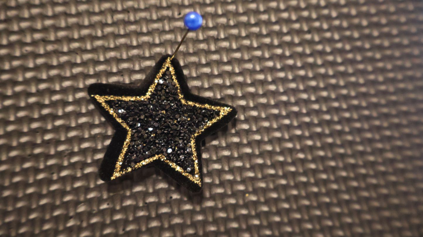 Gold/Black Star
